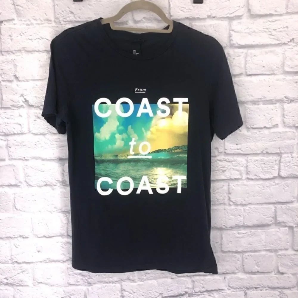 H&M graphic print t-shirt navy blue sz small men